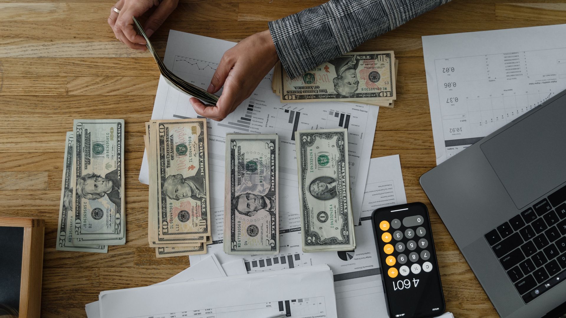 Investir dans l&rsquo;argent : stratégies et conseils pour débuter